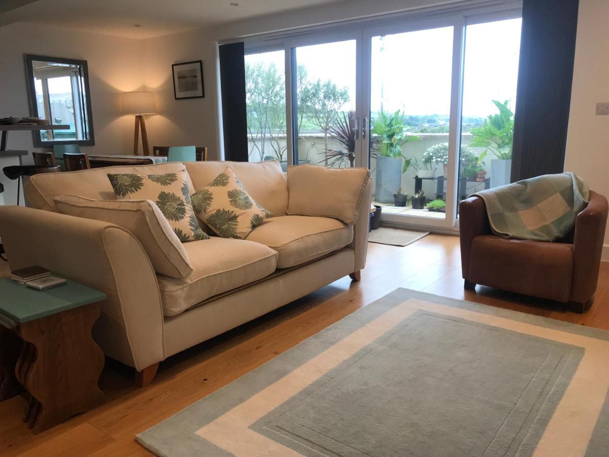 Modern Apartment With Stunning Views, Close To Amenities And St Ives Hayle Luaran gambar